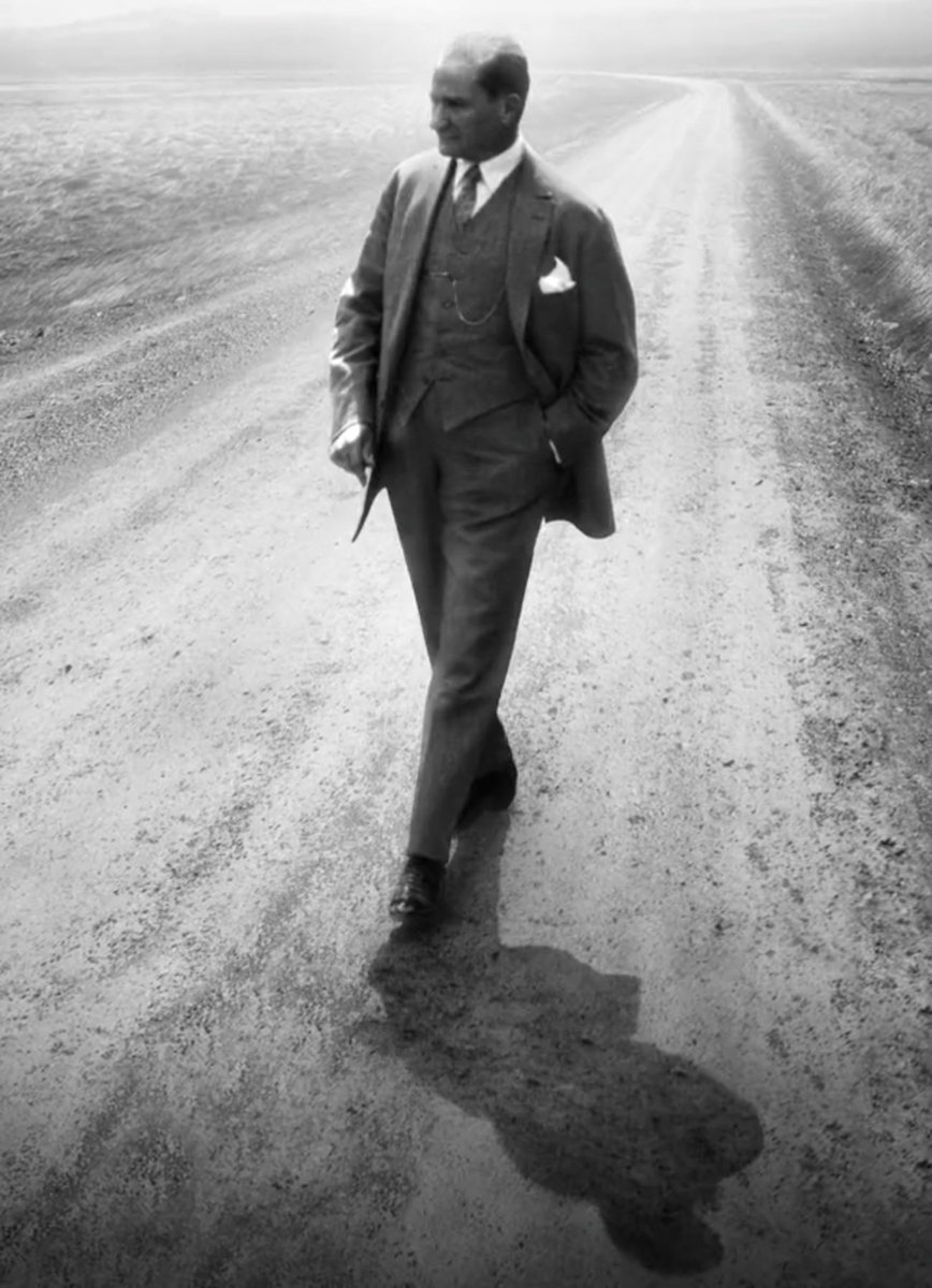 🇹🇷🇹🇷🇹🇷🇹🇷🇹🇷🇹🇷🇹🇷🇹🇷🇹🇷🇹🇷
#UmitOzdagYalnizDegildir
#umitozdag
📌Sonuna kadar desteklediğim Zafer Partisi Genel Başkanı Prof.Dr.<a href="/umitozdag/">Ümit Özdağ</a> yalnız değildir. Sonuna kadar arkasındayız. Seçim yapılsın yine tüm oylarımız Zafer Partisi ve Ümit Özdağ'a. Millet olarak seninle gurur duyuyoruz.