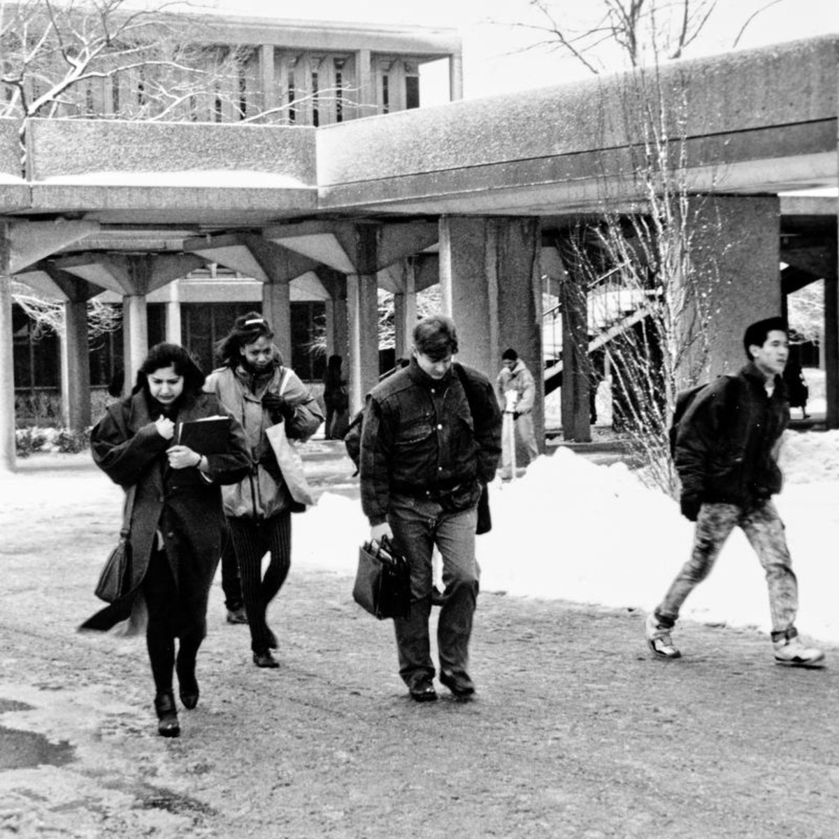 UIC LHS-Chicago tweet media