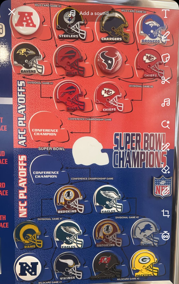 daverite's tweet image. And then there were 4🏈 @tschultz22756 @brandoschultz44 @dm14105twt @BarstoolBigCat @mark_giangreco @errolgerber  @bgerbs3 @nfleaka1 @Super70sSports @FB_Helmet_Guy