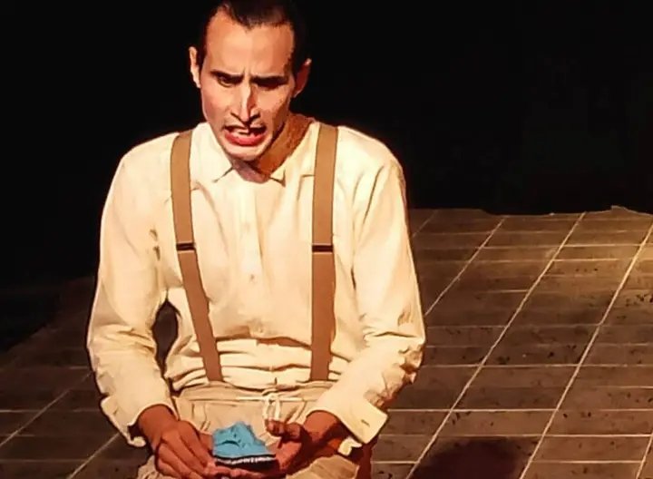 RadioGranma's tweet photo. #TePresentoA 👉🏻 Yunior Sánchez,  actor manzanillero  que tiene en su haber disímiles logros y ha sido protagonista de varias obras de teatro.
#CulturaManzanillo https://t.co/PjWbciU2SZ