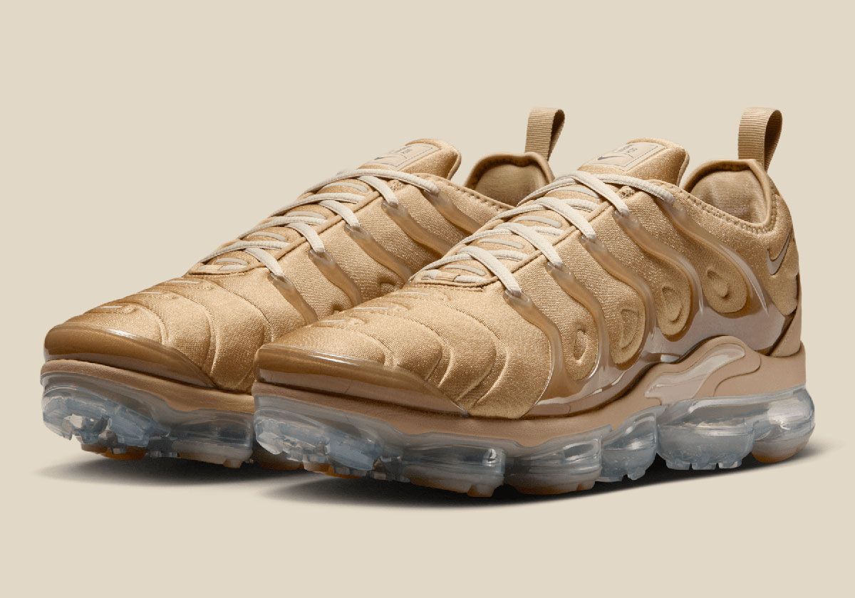 vapormax plus gold