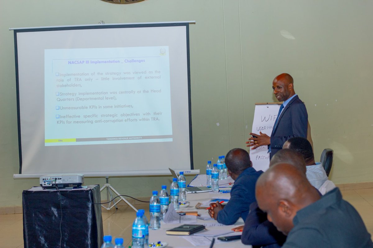TRATanzania's tweet photo. #MAADILI TRA imeendesha warsha ya uandaaji wa mkakati wa TRA wa kupambana na rushwa na mpango kazi unaofanyika mkoani Morogoro kuanzia tarehe 20-21 Januari, 2025. Warsha hii imefunguliwa na Mkurugenzi wa Idara ya Mambo ya Ndani, Bw. Ndositwe Haonga ikijumuisha wadau mbalimbali https://t.co/f908jdIuTj