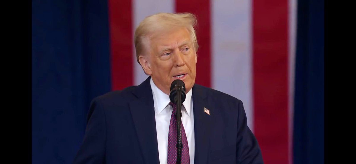 Le nouvel âge d'or de l'Amérique commence. 

QUEL SORT RÉSERVÉ AU CLIMAT ?

À vous l'antenne ! 
#Inauguration2025 
#Trump 
#PothinAdanvessi
#Environment