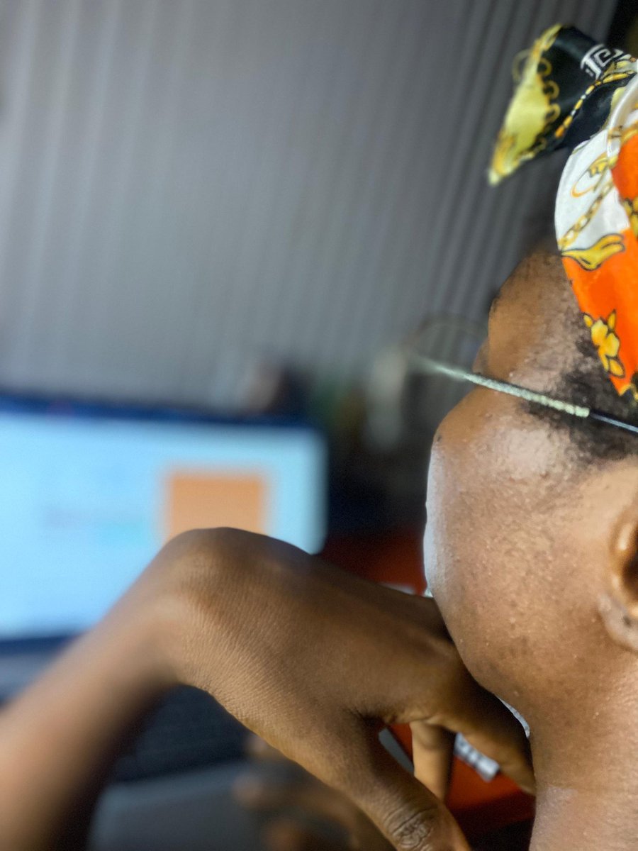 plantcodesss's tweet image. You know the disadvantage of being a broke tech sis?

There is no evidence to show for the things you claim to be doing in the secret.

In fact , there is no evidence that you&apos;re working hard at all.

But hey... you don&apos;t have to care so much about what they think!

Lock in.