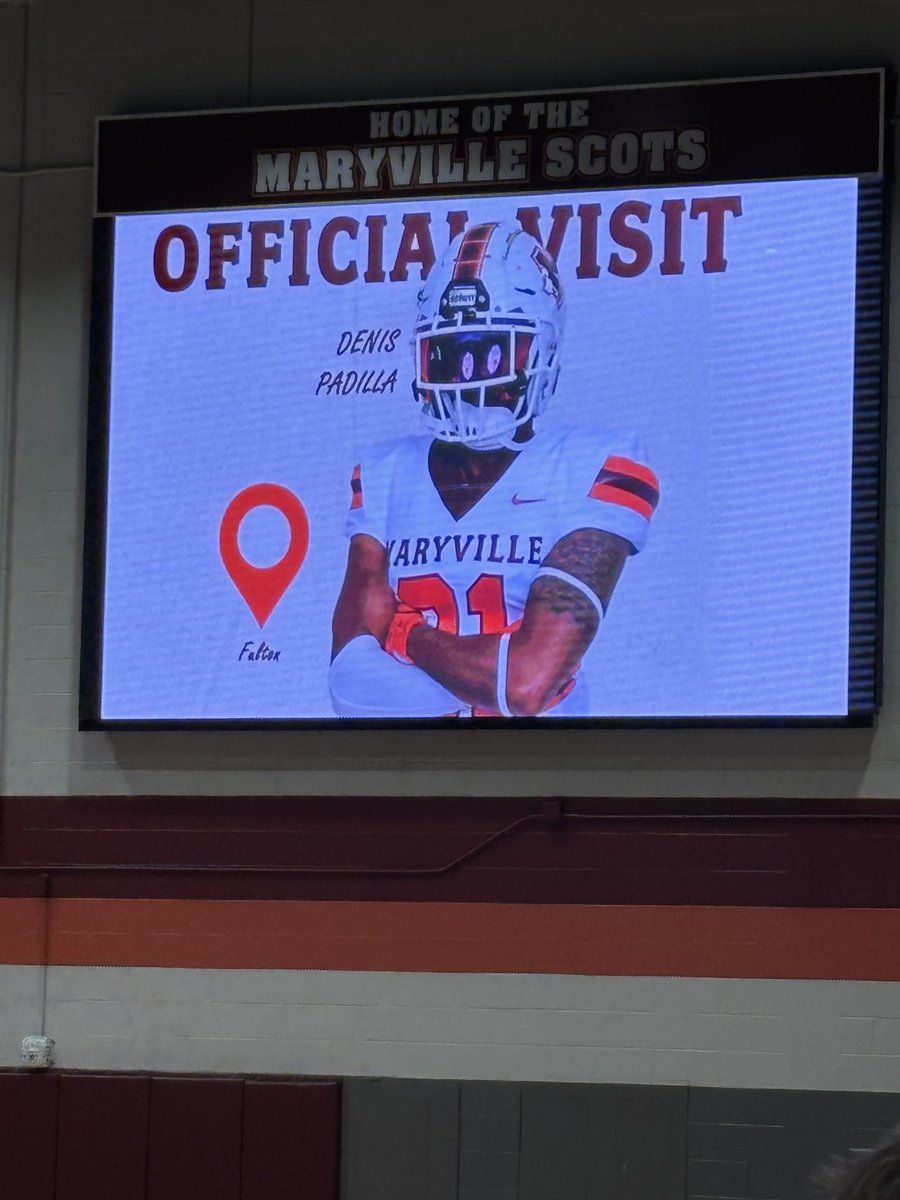 denisp36's tweet photo. Thank you @MCScotsFootball for the official visit!!!! 
@CoachLongHill @scott_brumett @QBCoachFox @FultonFootball https://t.co/YeoS106IFG