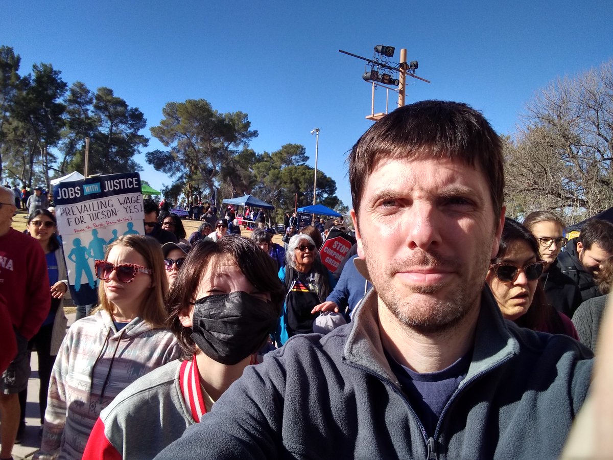 contextfreeinfo's tweet image. Happy MLK Day! Went marching.