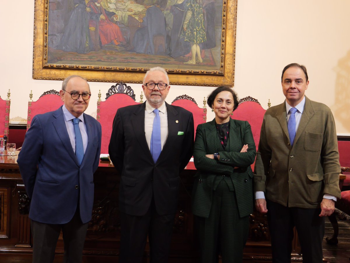 C.Notarial Andalucía tweet media