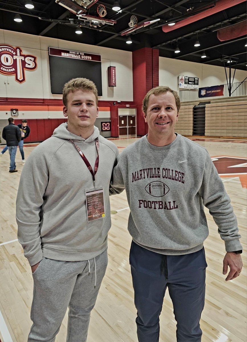 Jonahd5757's tweet photo. Great visit today at Maryville College!
@_CoachDMartin @CoachMacScots @QBCoachFox @GLHSAthletics @gordonleefootb1 @RTDBcoach @NwGaFootball @RecruitGeorgia https://t.co/vP46UZbNCv