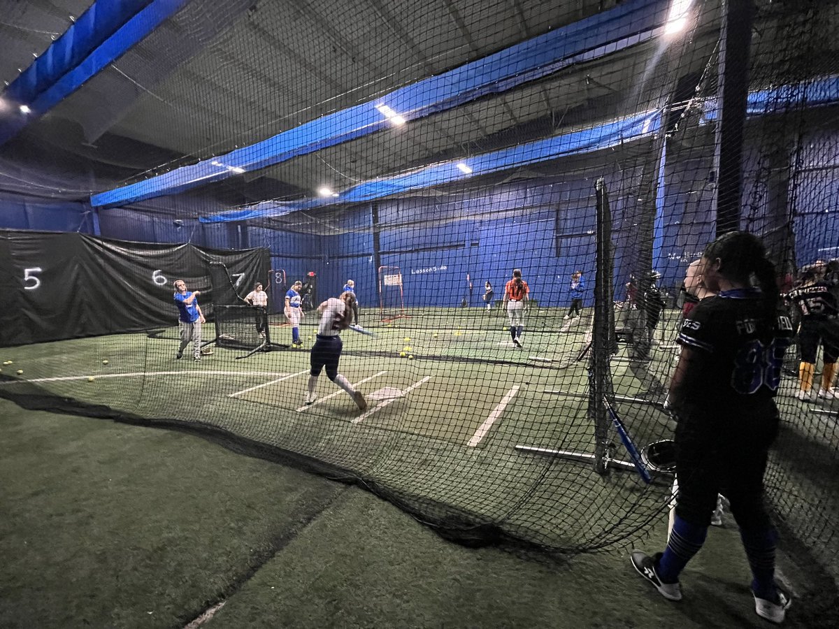 Henry Ford Softball tweet media