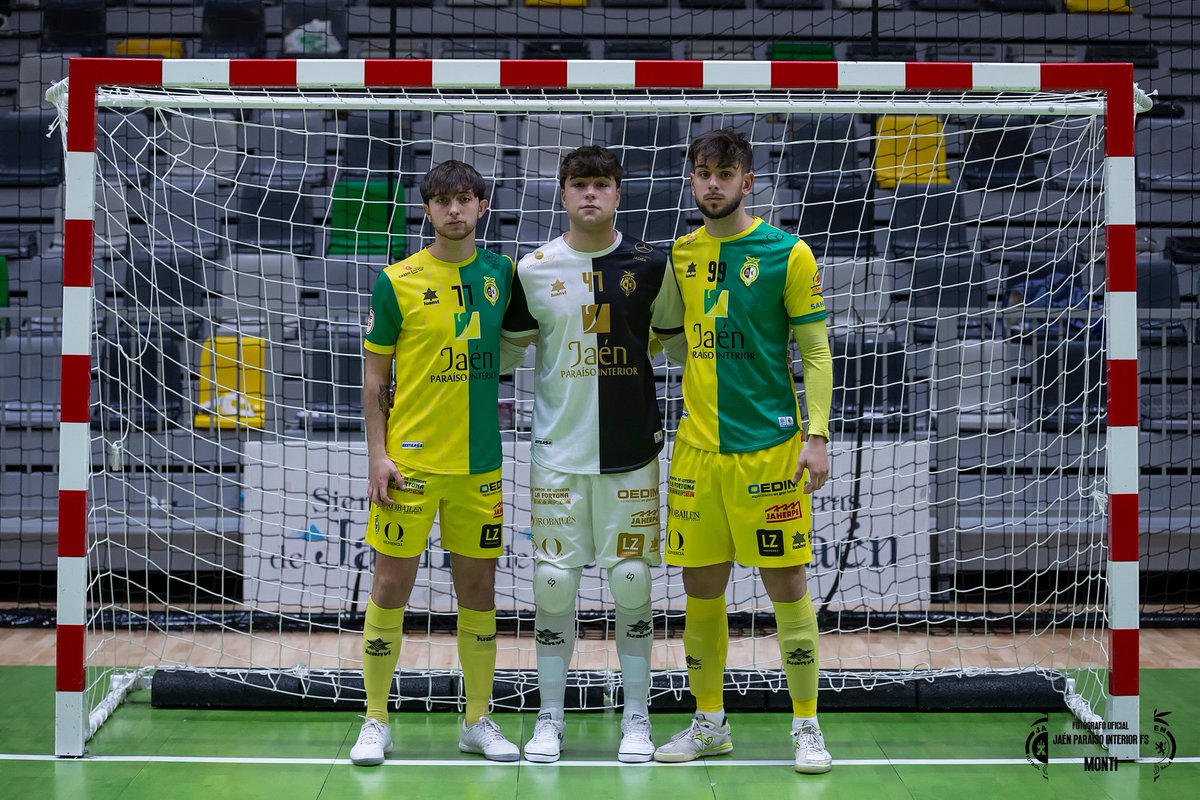 💛 ¡Siguen llegando oportunidades para nuestra Base con el primer equipo!

🤩 Nueva convocatoria para <a href="/Carlosrdrgz19/">CR:(:</a>, <a href="/_alvaropeerez_/">alvarooo🤙🏽</a> y <a href="/enriqueortgaa_/">enriqueortgaa</a> en el partido contra Palma Futsal

👏 ¡La #FamiliaAmarilla está muy orgullosa de vosotros!

#SomosJaén💛#FuturoAmarillo