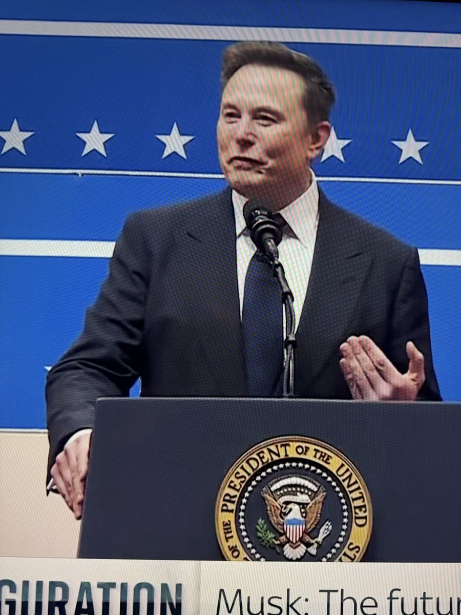 Ooook. The seal of the President of the  USA and ⁦<a href="/elonmusk/">Elon Musk</a>⁩ .   Unelected official giving a press conference with the seal of POTUS?  Have we voted for him? I find it confusing 🫤