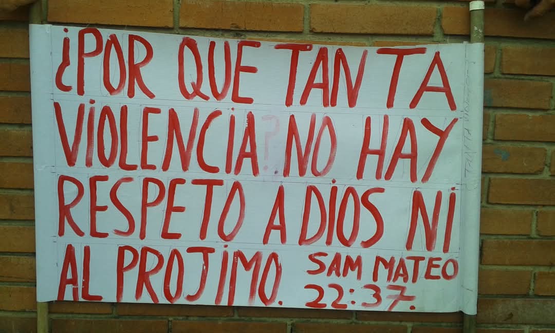 PastorFabi76307's tweet photo. @EVTVMiami @PeggyRivas @IacopoLuzi @VozdeAmerica EN  ESA POSESION FALTE YO PORQUE? LAS 2 BESES Q A SIDO 
CANDIDATO LE DIJE QUE SERIA PRESIDENTE TRILLONES DE GLORÍA SL PADRE ETERNO Y A JESUCRISTO ESTA ES MI CARTA DE PRESENTACION.PASTOR F Z BOGOTA COLOMBIA A TODOS SALUDOS https://t.co/Wa5C5jFIzX