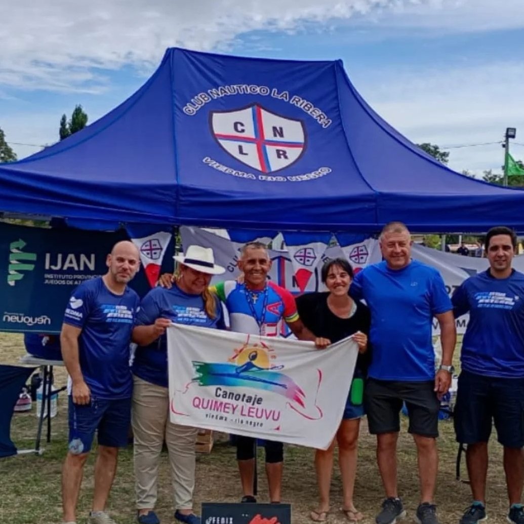 Descenso Internacional del Sella (@riversella) on Twitter photo ¡Lo volvió a hacer! Nuestro embajador Omar Linares se ha proclamado vencedor de la <a href="/RegataRN/">Regata del Rio Negro</a> en K1 Master categoría C. Otro triunfo más que suma en un Río Negro que gracias a su insistencia está hermanado con el Sella desde 2018. ¡Enhorabuena! #Sella2025 ¡Lo volvió a hacer! Nuestro embajador Omar Linares se ha proclamado vencedor de la <a href="/RegataRN/">Regata del Rio Negro</a> en K1 Master categoría C. Otro triunfo más que suma en un Río Negro que gracias a su insistencia está hermanado con el Sella desde 2018. ¡Enhorabuena! #Sella2025