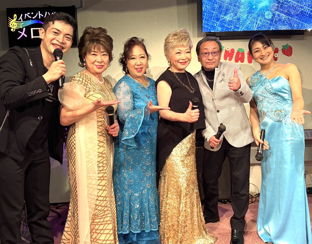ennkadayo's tweet photo. おはようございます♪
一昨日19日(日)は

千葉県松戸市　#イベントハウスメロディー　さんにて　歌手　#西山ひとみ　さんのキャンペーンライブでした♪ https://t.co/DJX9YGemvc