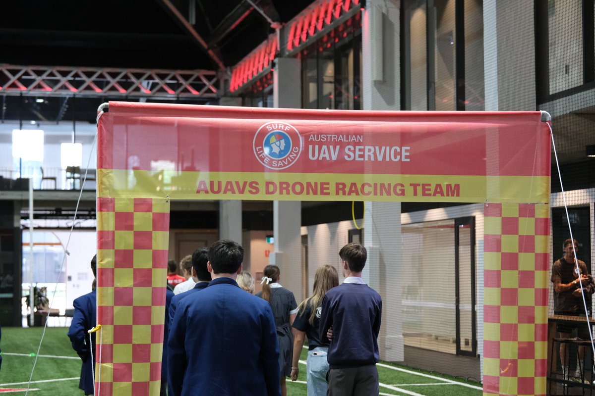 AustralianUAVS's tweet photo. #UNIVERSITY // Did you know we partner with @UNSW Aviation?
As part of their new Bachelor of Aviation (Remotely Piloted Aircraft Systems), we offer students opportunities to gain real-world experience using drones in emergency services. https://t.co/85LU2SFIlD