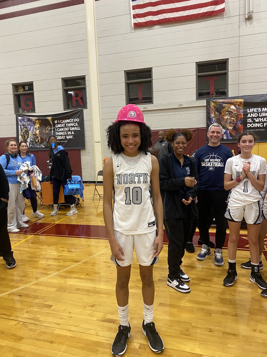 🏀 <a href="/DIRECTV/">DIRECTV</a> Hard Hat 
Player of the Game 

#10 Morgan Landrum

<a href="/NPLadyPackScore/">N Paulding Lady Wolfpack BBall</a> 

#MLKClassic