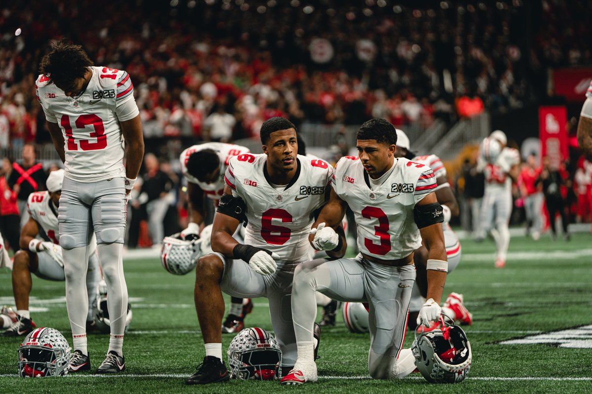 OhioStateFB's tweet photo. For the love of our brothers. https://t.co/B0jmFkI4vy