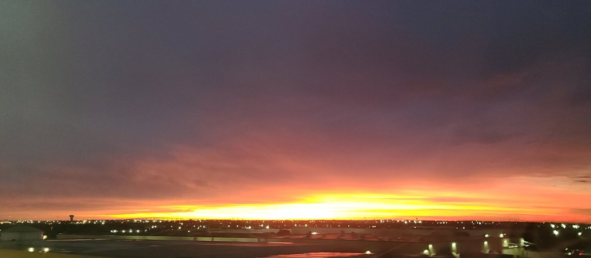 stnbkr's tweet photo. #satx https://t.co/0z4xgdr5nk