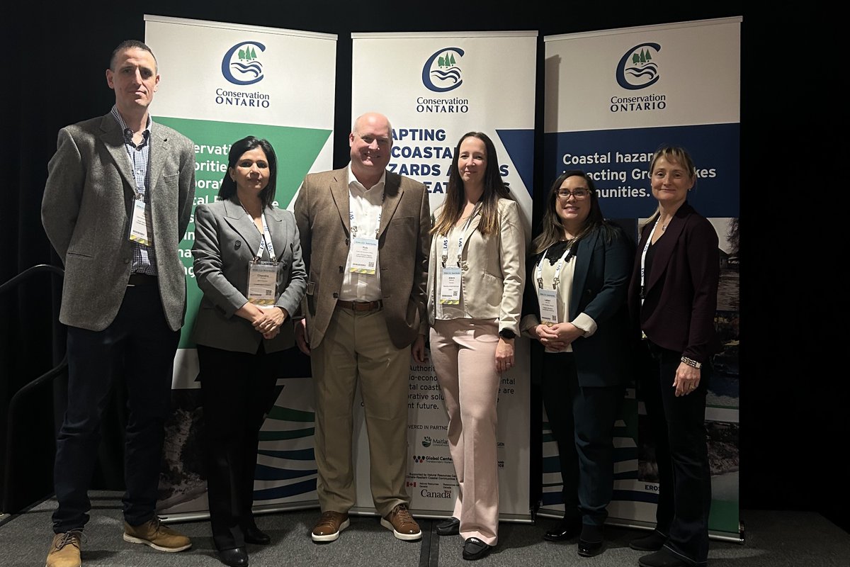 conont's tweet image. Today at the @ROMA_Ont Trade Show, Conservation Ontario and partners celebrated new Federal funding that protects our #GreatLakes communities from coastal hazards.
#Ontario #Onpoli @NRCan @JonathanWNV @GLSLcities