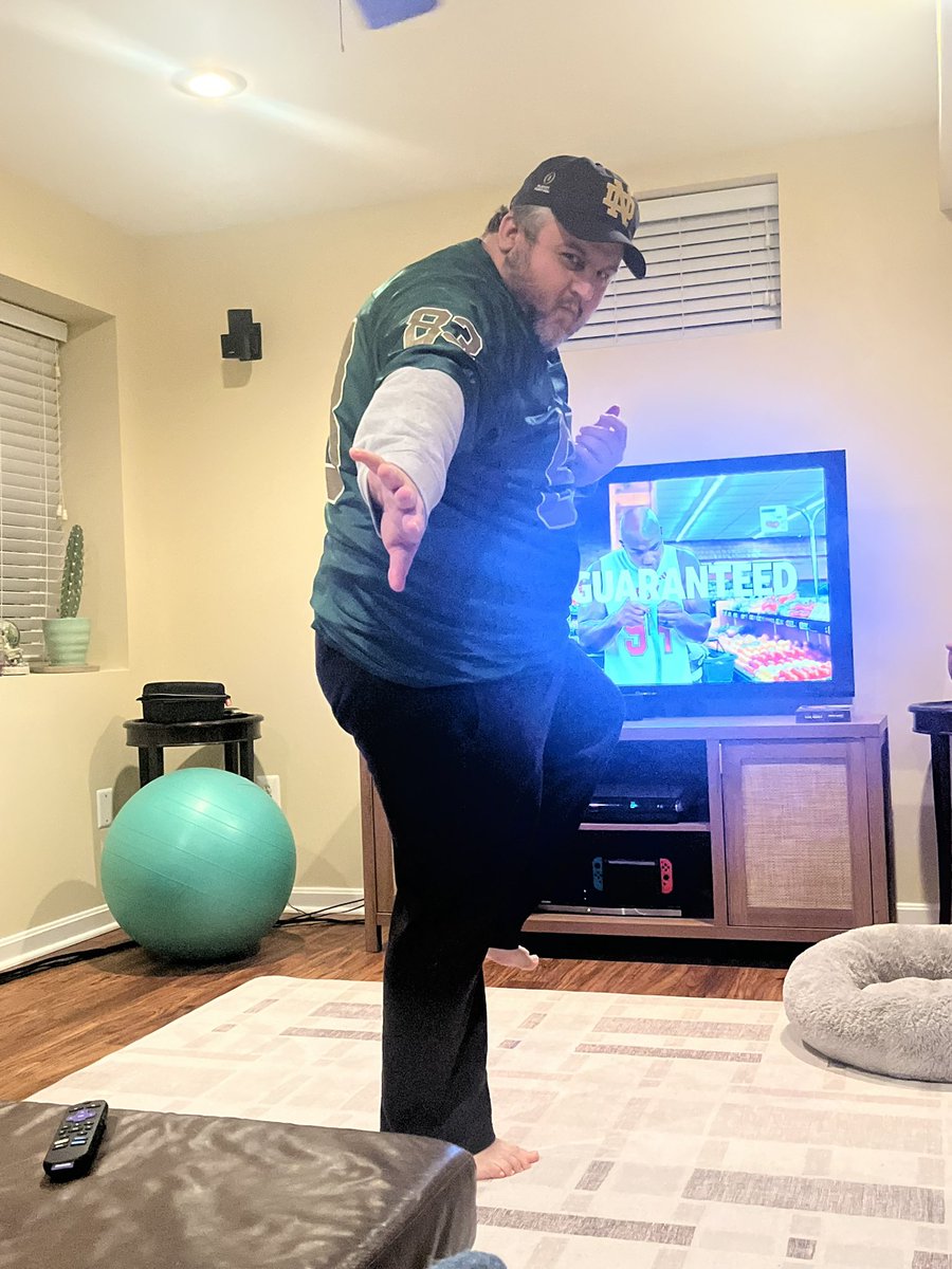 ehansonb's tweet image. Not sure who @hokiehack is rooting for tbh