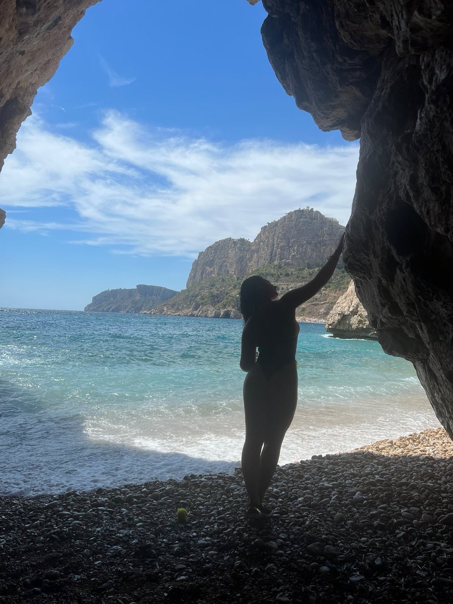 Me apetece mucho playita 💦🦑