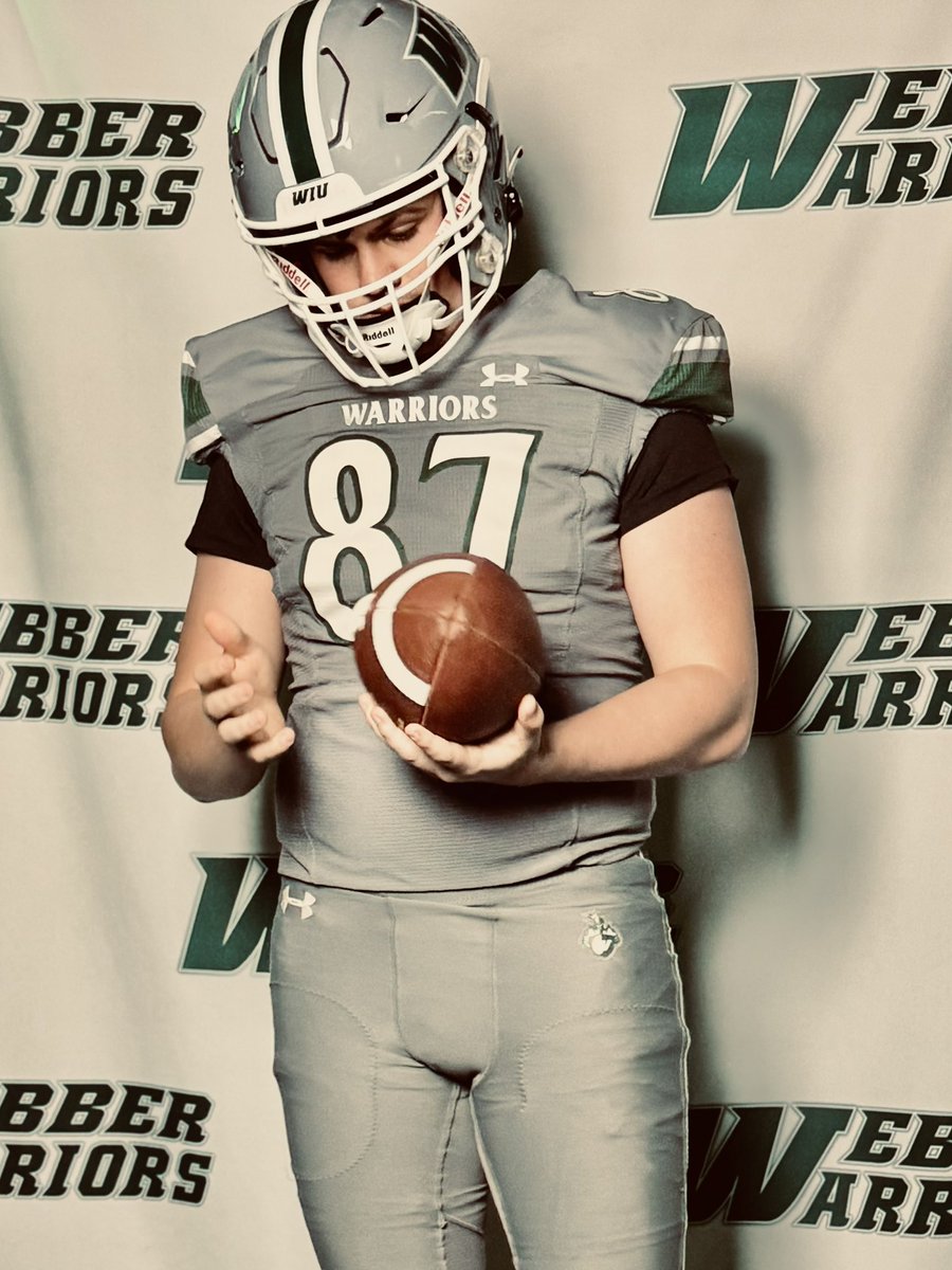 LenoxHires's tweet image. Enjoyed my official visit today. Thank you to @_CoachZack @CoachPotochney and @WebberFB for having me.