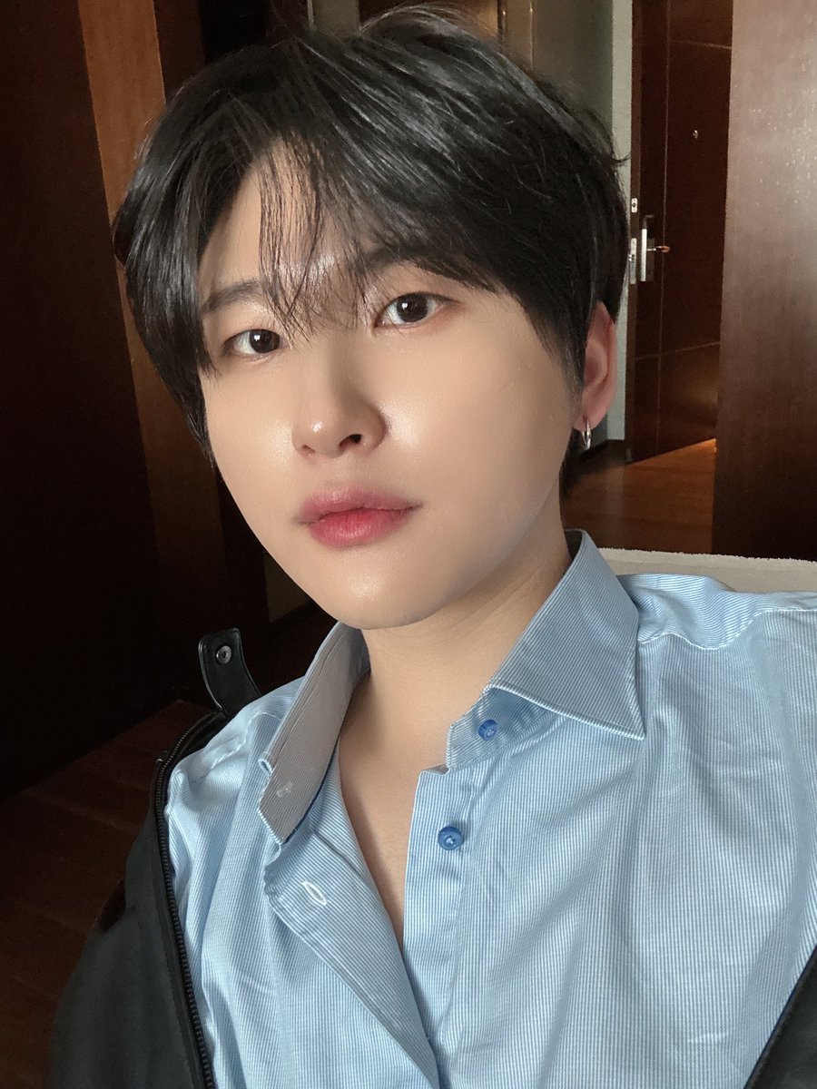 @𝚓𝚞𝚗𝟶𝟶 𝐦𝐚𝐝𝐞 𝐚 𝐩𝐨𝐬𝐭 𝐭𝐨: '𝚙𝚞𝚋𝚕𝚒𝚌'

𝘮𝘰𝘯𝘥𝘢𝘺 𝘣𝘭𝘶𝘦𝘴.