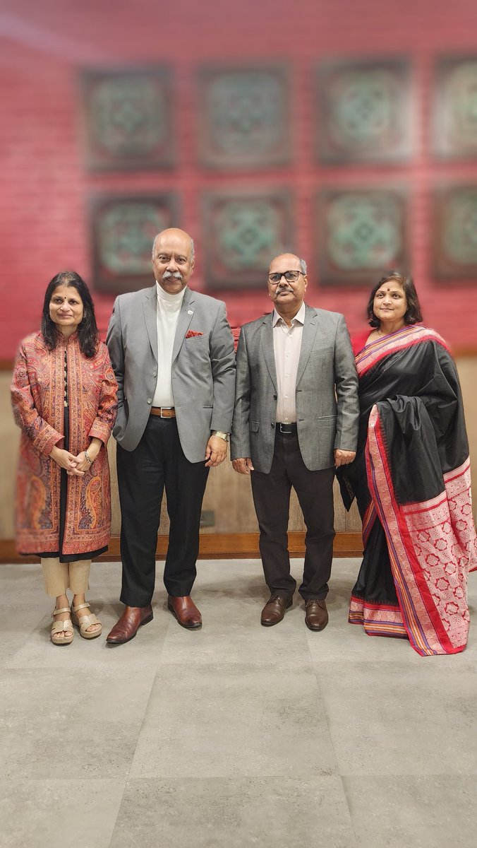 An evening of honour before leaving Kolkata....with the Principal Chief Commissioner of Income Tax during a felicitation for contributions made towards taxation over the years. 
Honour and respect can't be bought but commanded