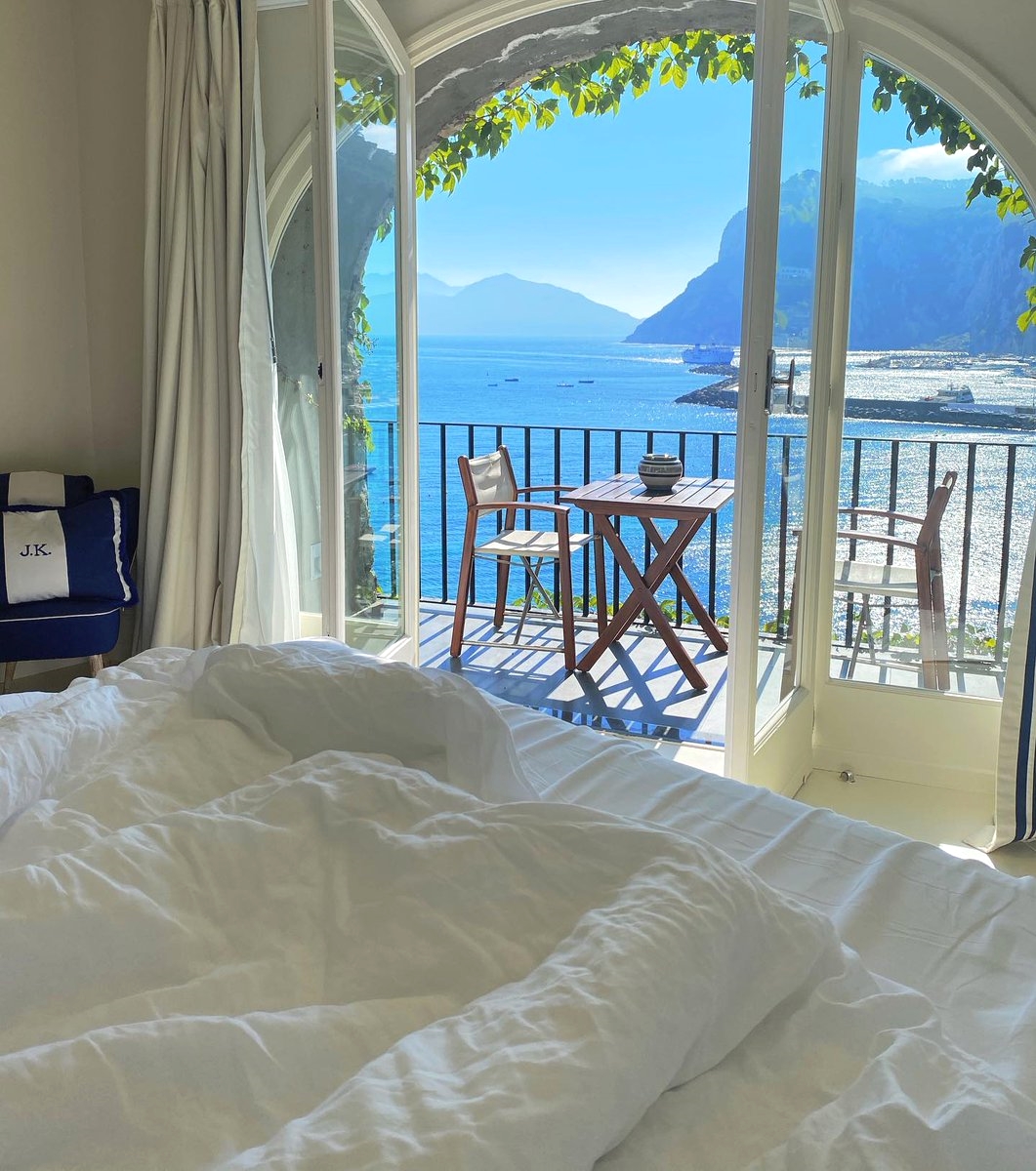 Follow this page for more decor concept 💡