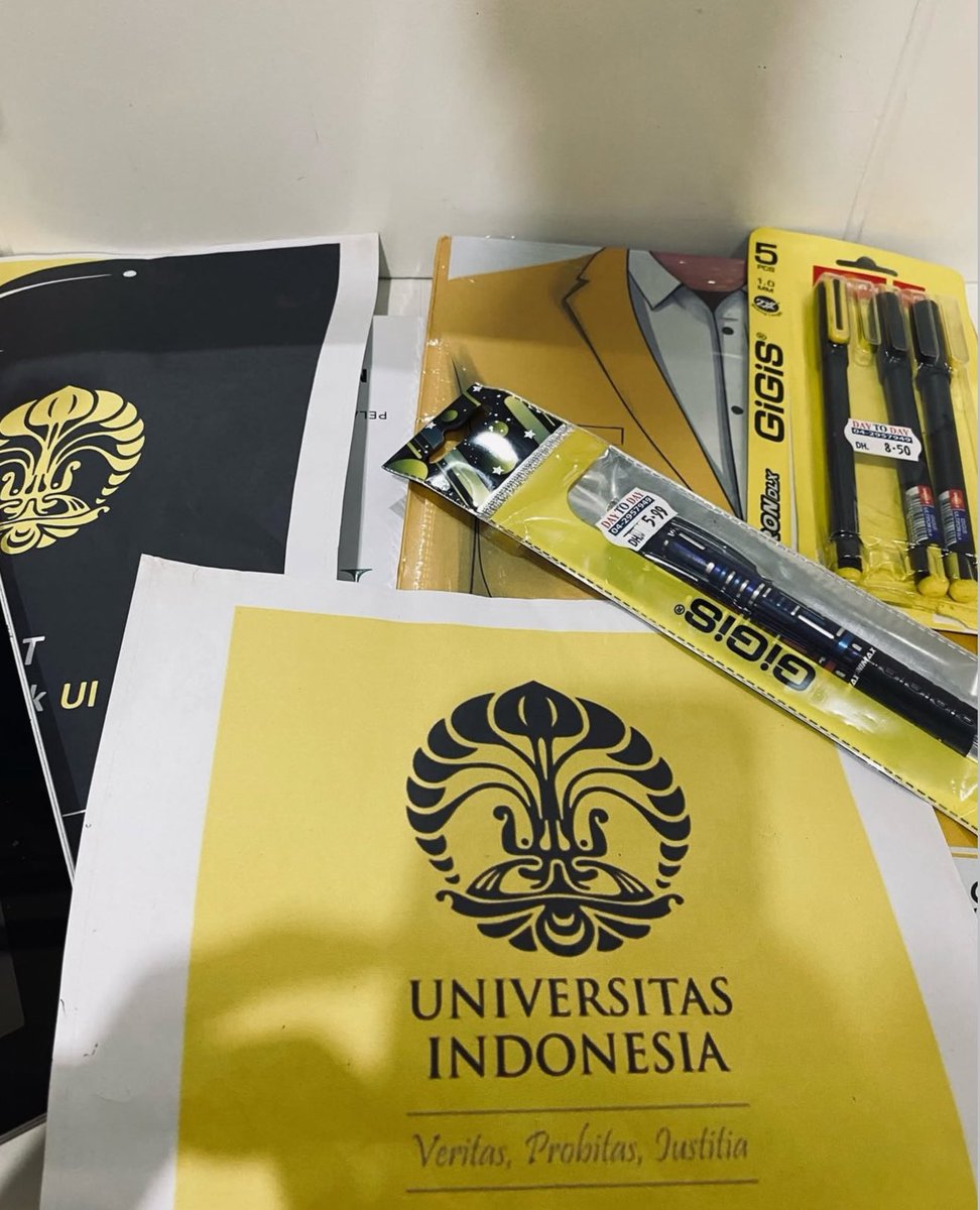 radenfaizz's tweet image. PWIS GUE UDAH BUCIN BANGET SAMA FISIP UI #fisipui #universitasindonesia