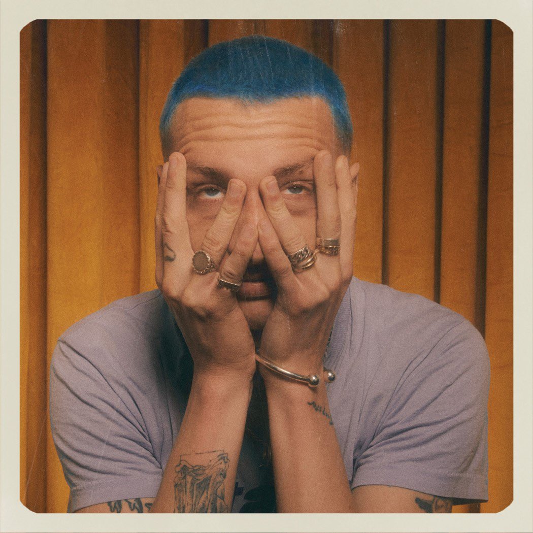 Dirty Hit tweet media