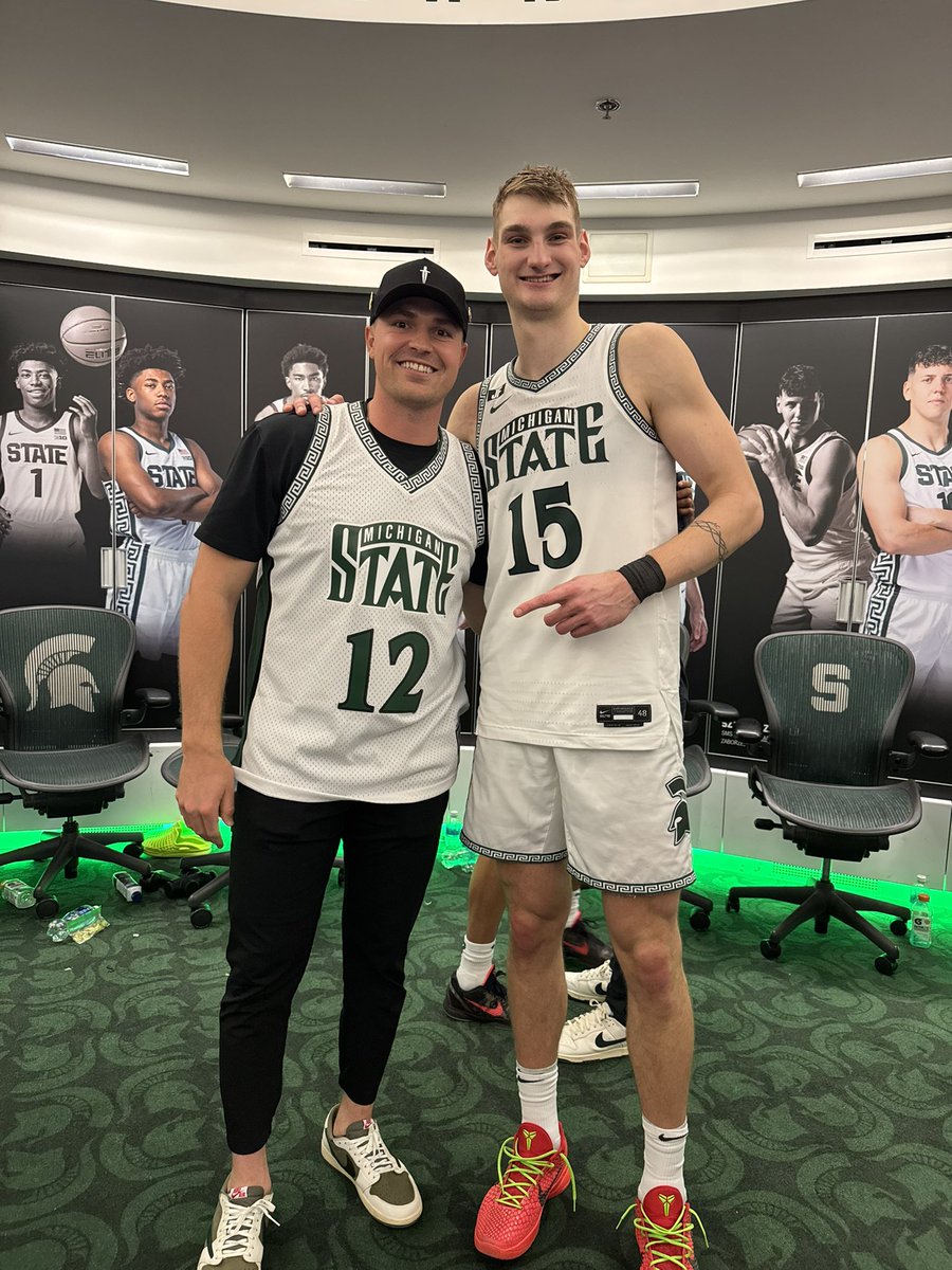 Carson Cooper tweet media