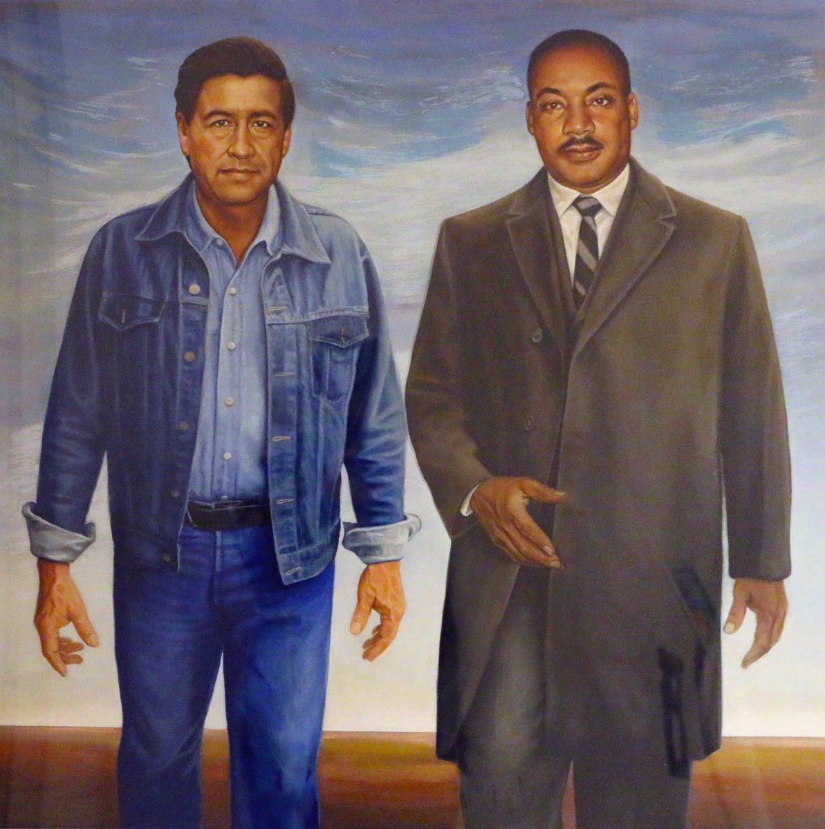 “Nonviolence is the only way to peace and justice” excerpt of Cesar’s speech entitled “Lessons of Dr. Martin Luther King, Jr.” 1990.

🖼️ "Unidos" (2018) 🎨 by Eloy Torrez

<a href="/TheKingCenter/">The Martin Luther King, Jr. Center</a> #CesarChavezFoundation