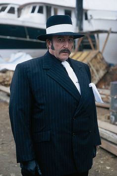 Colin the Dachshund tweet media