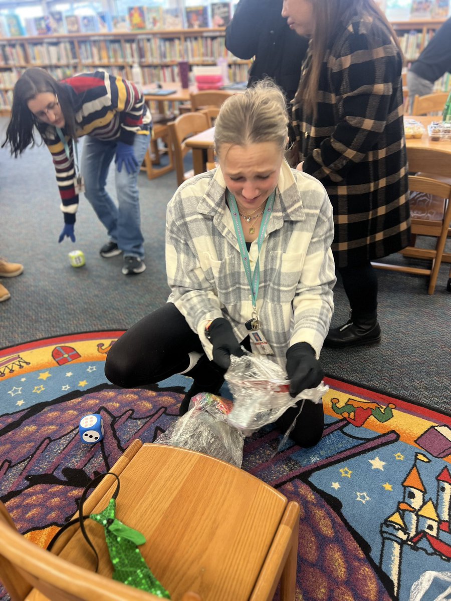 Chelsie Grant (@mrschelsiegrant) on Twitter photo Celebrating the amazing mentors and protégés <a href="/SullyES_LCPS/">Sully ES</a> with a fun unwrapping game to bring on the new year! Lots of fun prizes, cheering, and giggles 🥰 <a href="/JulieBaye2/">Julie Baye</a> <a href="/MrsCharlish/">Mary Charlish</a> Celebrating the amazing mentors and protégés <a href="/SullyES_LCPS/">Sully ES</a> with a fun unwrapping game to bring on the new year! Lots of fun prizes, cheering, and giggles 🥰 <a href="/JulieBaye2/">Julie Baye</a> <a href="/MrsCharlish/">Mary Charlish</a>