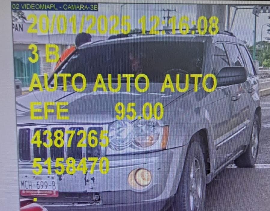 ⁦<a href="/SSPCMexico/">Secretaría de Seguridad y Protección Ciudadana</a>⁩ para que revisen y o envíen guardia nacional y certificar este auto, lo reportaron en el grupo de carretera México Tuxpan este día a las 13 horas