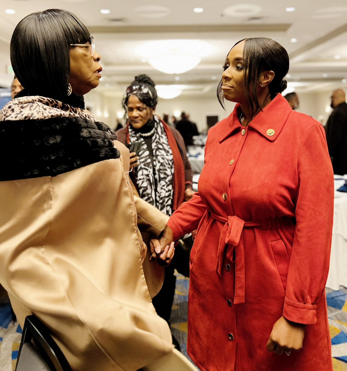 I had the honor of attending the 43rd Annual Rev. Dr. Martin Luther King, Jr. Civil Rights Breakfast. The event, themed “Civil Rights: A Legacy Unfinished,” reminded us all of Dr. King’s profound message: “Nothing Worthwhile Is Gained Without Sacrifice.”
#MLKDay #MLK