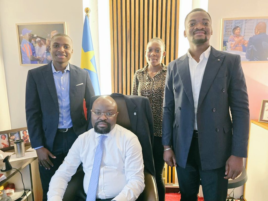Un Leader efficace repose sur sa capacité d'influencer et de dynamiser ses collaborateurs pour maximiser leur potentiel. Merci pour votre sens d'échange,vos motivations et votre transmission du savoir. La jeunesse 🇨🇩laise est fière de vs et compte bcp sur vs Mr <a href="/jessy_kabasele/">Jessy M. KABASELE</a> 🙏