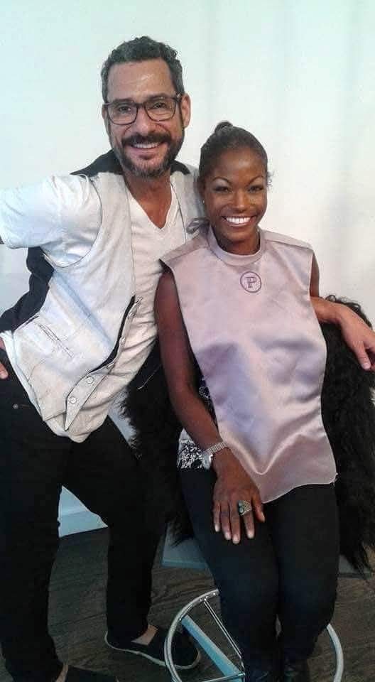Cheli_Smith's tweet photo. #throwbackmemories 📸 🎞
#fashion #beautymodel #partsmodel #livemodeling
#makeupmodel 💄 #makeupstudionyc  #beautymodel #celebritymakeupartist 
@Cheli_Smith #actressmodel 
Working as a live model 4
 Beauty Company SoHo Pucker Up NYC
1  fav celebrity makeup artist
#JulioSandino https://t.co/IQ7f00CHwJ