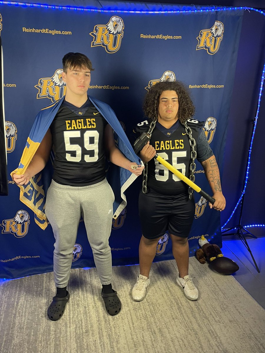 David Turner (@davidmturner59) on Twitter photo Thank you <a href="/ReinhardtFB/">Reinhardt Football</a> for having me!! Absolutely loved it! @A1Willzz <a href="/Coach_JMiller/">James Miller</a> <a href="/COACH217ROLAND/">Travis Roland</a> <a href="/CamdenRecruits/">Camden FB Prospects</a> <a href="/LUmm55/">CamdenPower</a> <a href="/QBOCCoachAlford/">Grant Alford</a> <a href="/CoachHennes/">Tyler Hennes</a> <a href="/JMThompson12/">Coach Thompson</a> <a href="/mock1230/">Coach Daniel Mock</a> <a href="/LesterWDavis1/">Lester W Davis</a> <a href="/Mattchew1122/">Matthew Turner</a> <a href="/JeffHerron19/">Jeff Herron</a> Thank you <a href="/ReinhardtFB/">Reinhardt Football</a> for having me!! Absolutely loved it! @A1Willzz <a href="/Coach_JMiller/">James Miller</a> <a href="/COACH217ROLAND/">Travis Roland</a> <a href="/CamdenRecruits/">Camden FB Prospects</a> <a href="/LUmm55/">CamdenPower</a> <a href="/QBOCCoachAlford/">Grant Alford</a> <a href="/CoachHennes/">Tyler Hennes</a> <a href="/JMThompson12/">Coach Thompson</a> <a href="/mock1230/">Coach Daniel Mock</a> <a href="/LesterWDavis1/">Lester W Davis</a> <a href="/Mattchew1122/">Matthew Turner</a> <a href="/JeffHerron19/">Jeff Herron</a>
