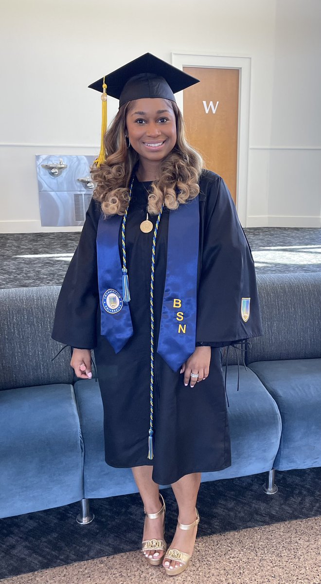 ♕ℳ.. tweet media