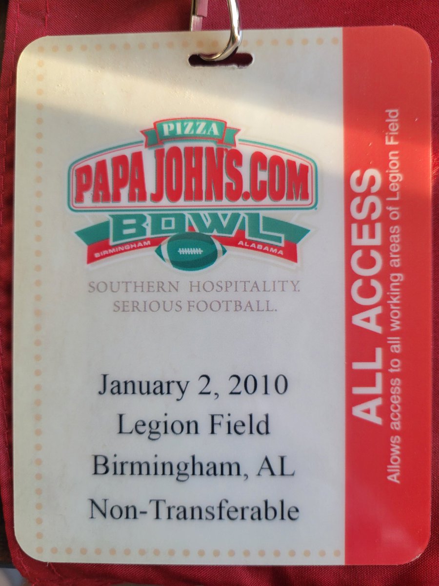 SteveFink_SID's tweet image. I know there's a cold winter advisory out for Columbia, but I will never be colder than this. IYKYK