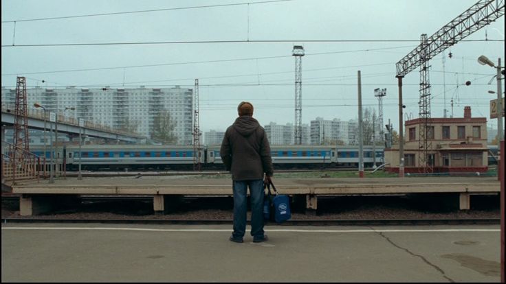 "Llegarás porque lo quieres; un poco más lentamente; pero más en firme, más para siempre".
Luis Spota  
🎬"Help Gone Mad", Boris Khlebnikov (2009)