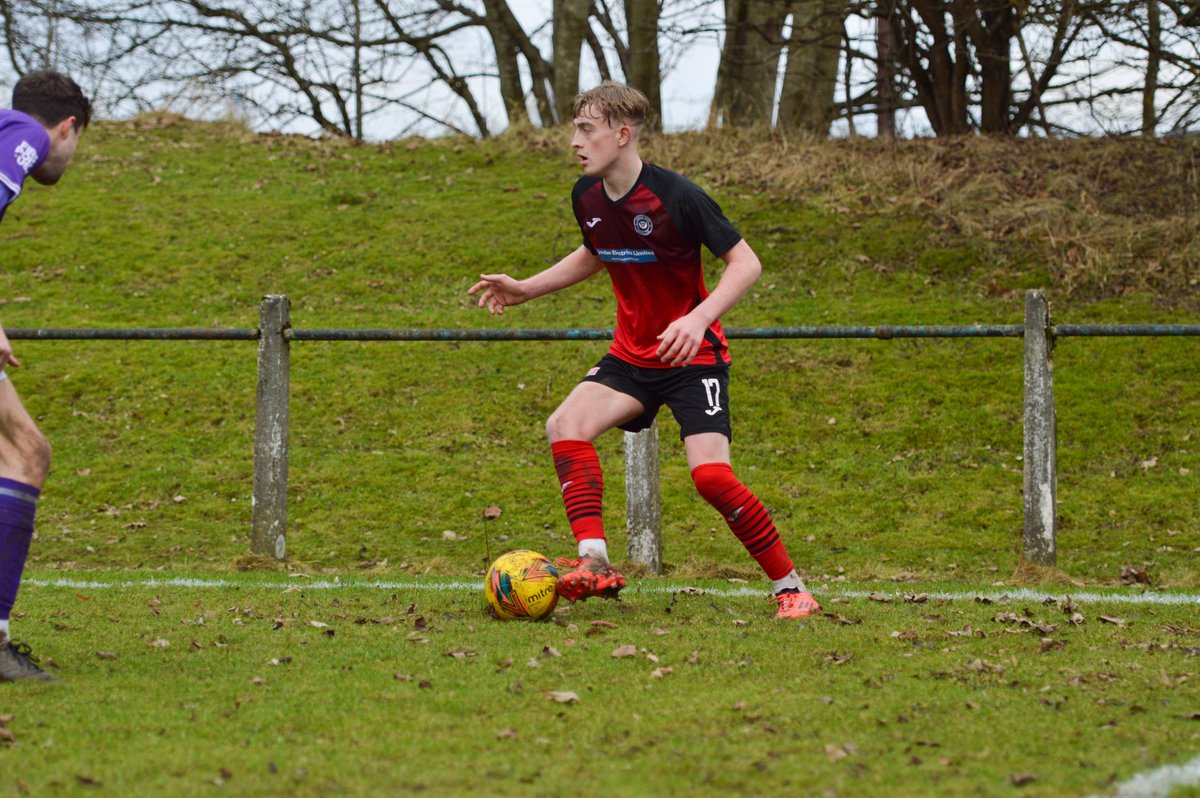 MiniKlix's tweet photo. First game of the year, not the score the boys wanted, but the passion and determination were all there! 📸⚽️ #scottishphotographer #footballphotography #firstgameoftheyear #firstgameof2025 #passionanddetermination #chasingtheaction #chaseyourdreams #nevergiveup #GameOn https://t.co/KmGoSquYGw