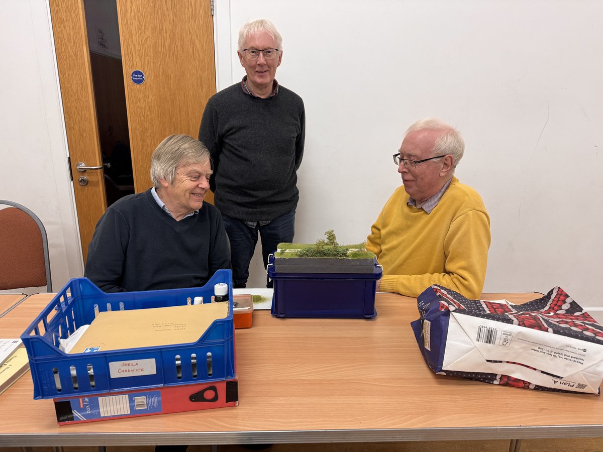 EEMRC's tweet image. What a fantastic evening at the Epsom and Ewell Model Railway Club! The test track was buzzing with activity as members worked hard on their kits and added wonderful details to their new models. All aboard for a great time!