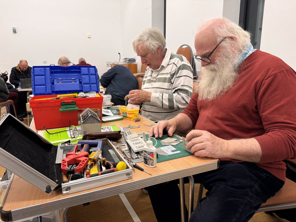 EEMRC's tweet image. What a fantastic evening at the Epsom and Ewell Model Railway Club! The test track was buzzing with activity as members worked hard on their kits and added wonderful details to their new models. All aboard for a great time!