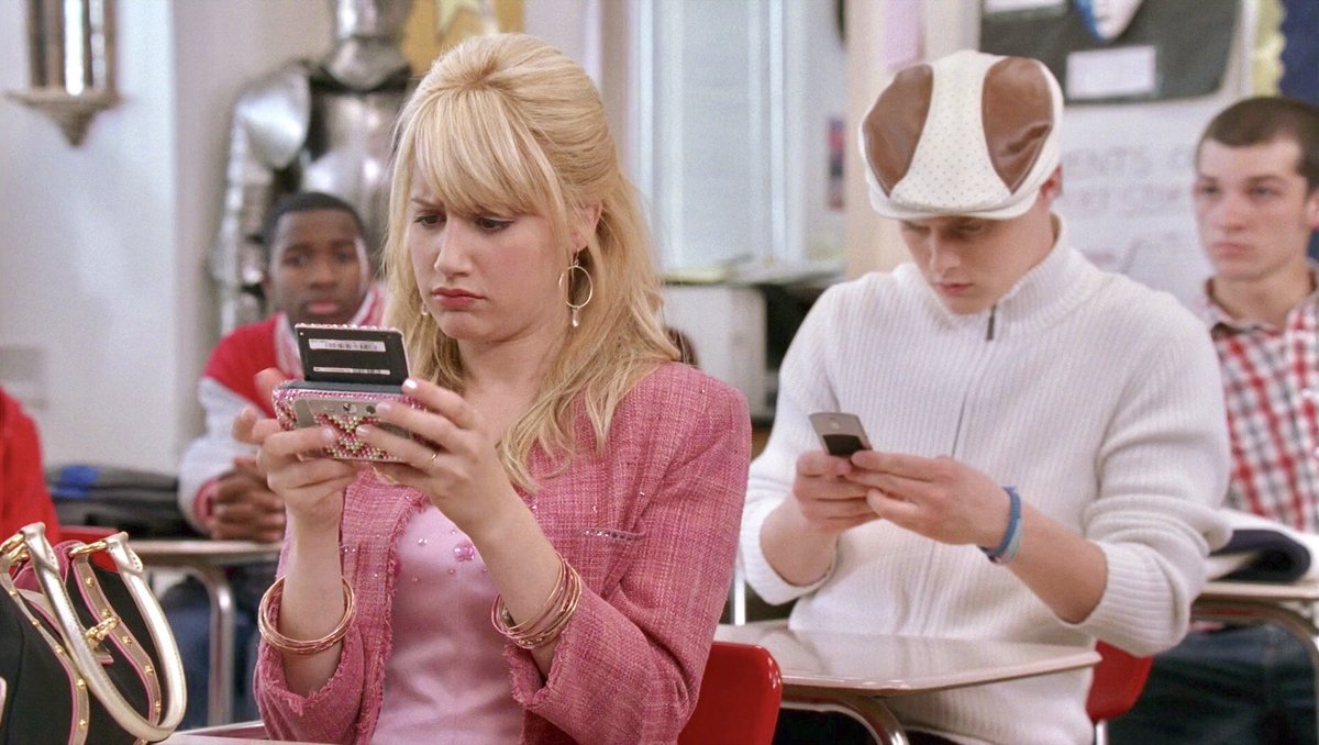 hsmfancIub's tweet image. 19 years ago… ❤️