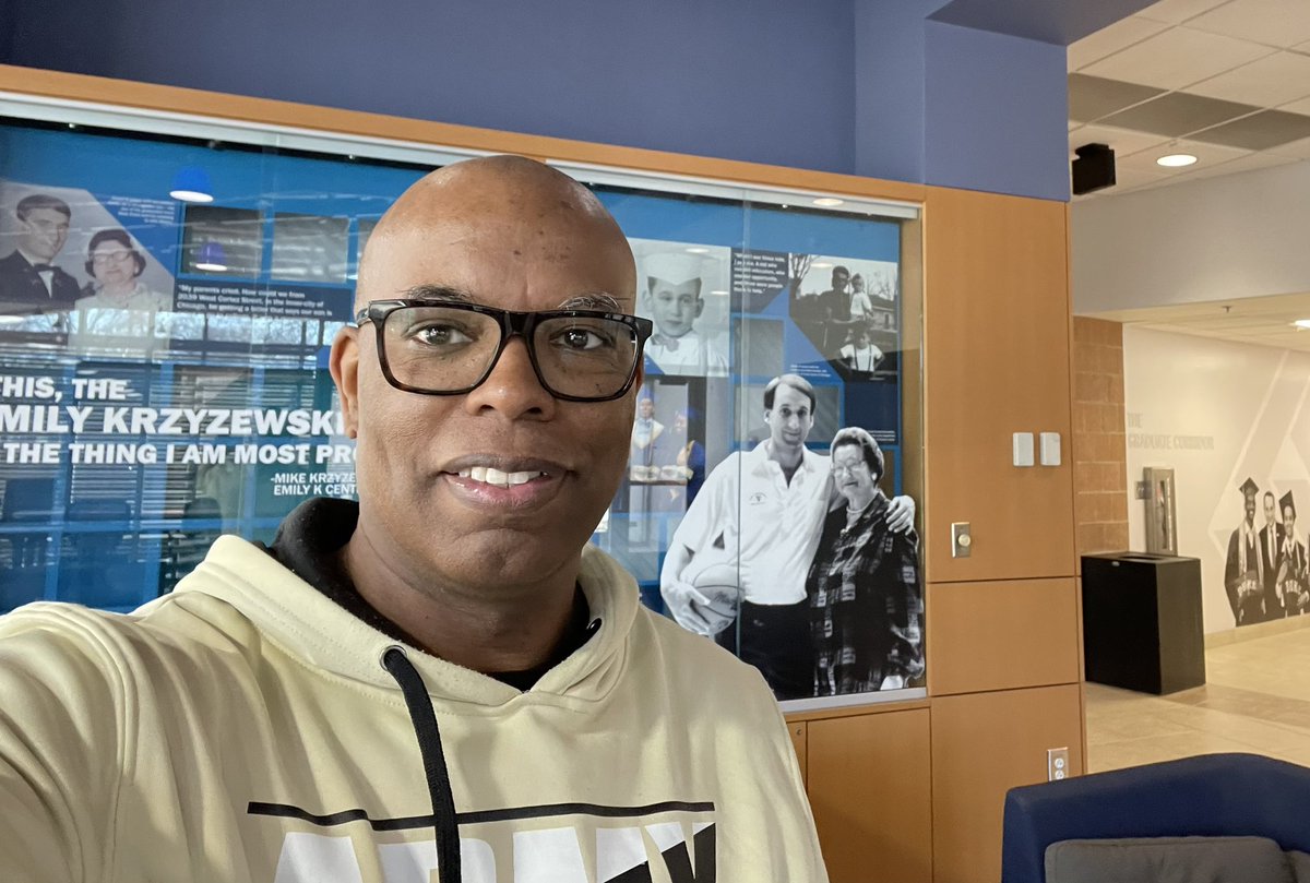 Great to see people out volunteering on MLK day At <a href="/EmilyKCenter/">Emily K Center</a> today. Great Durham org supporting youth in their career goals