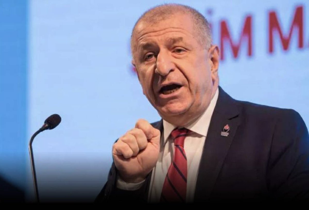 Efe_CumhurFatma's tweet photo. #ÜmitÖzdağ suç sayılan konuşmayı nerede yaptı?
Antalya’da!!

“Hakaret gördüğü”iddia edilen CB’nı nerede oturuyor?
Ankara’da!!

Soru?
Ümit Özdağ’ı neden İSTANBUL Başsavcılığı gözaltına aldırdı??

Türkiye son hızla başka bir rejime doğru gidiyor!! https://t.co/vAr5tRywph