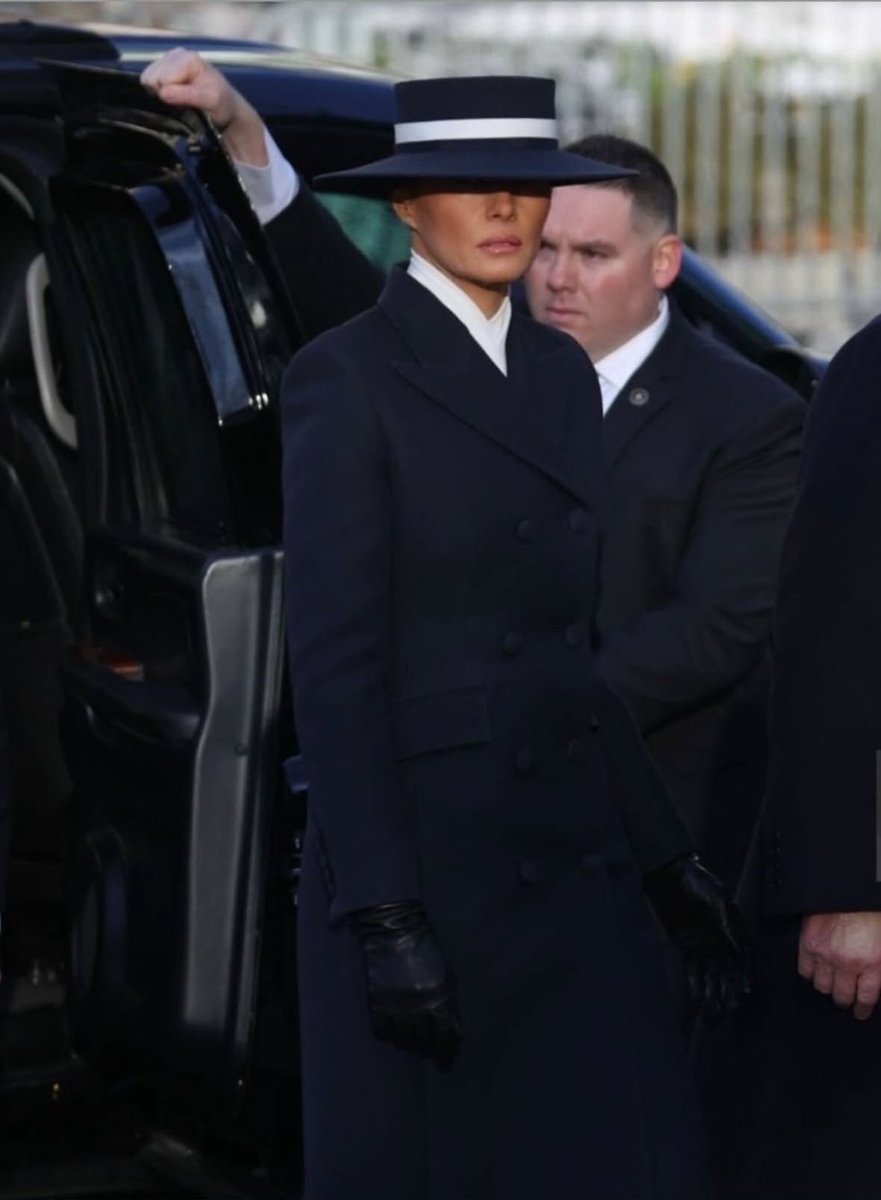 Tebberoo tweet media